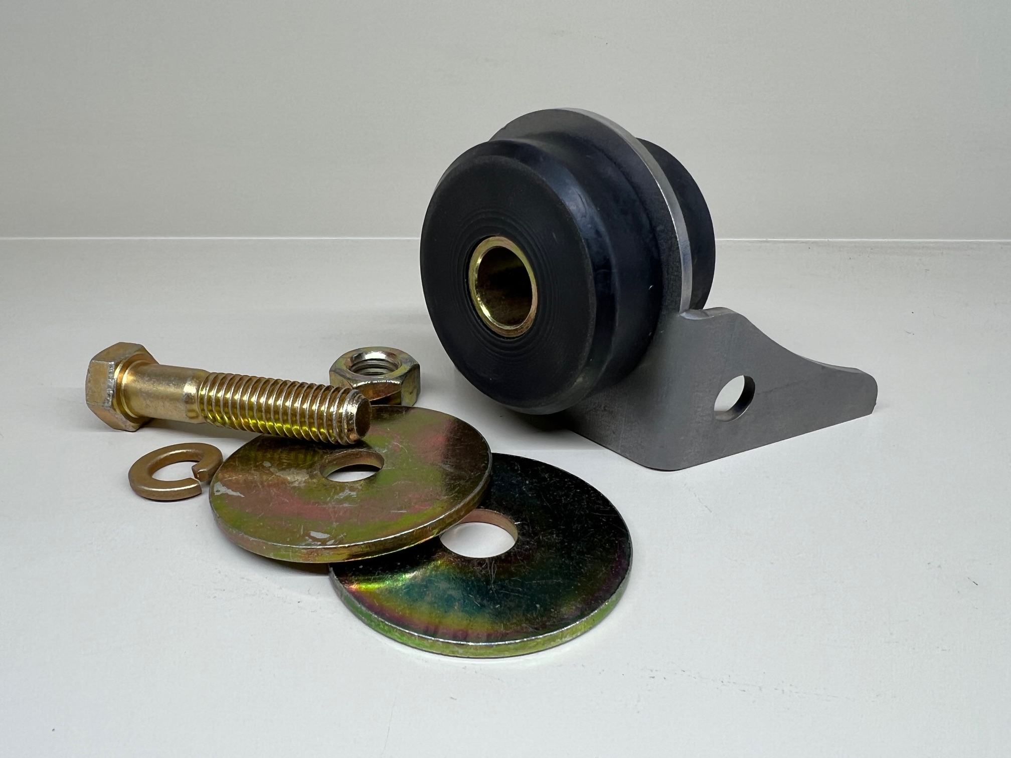 Body Mount Brackets and Bushings - Universal